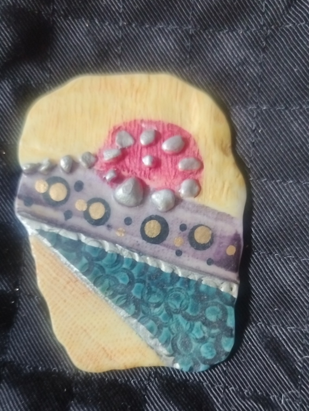 Handcrafted Multicolor Women’s '90S Mixed Media Accessory Pin Brooche
